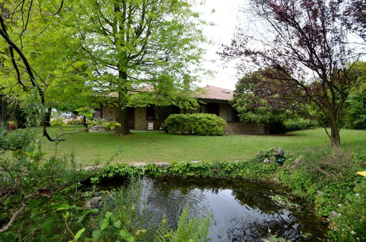 Villa Onorina Carimate Eksteriør billede